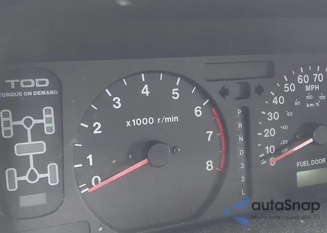 1999 Isuzu Trooper S z USA, uszkodzony, nr VIN JACDJ58X3X7911470